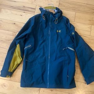 Under Armour 3 layer waterproof breathable ski / snow board jacket.